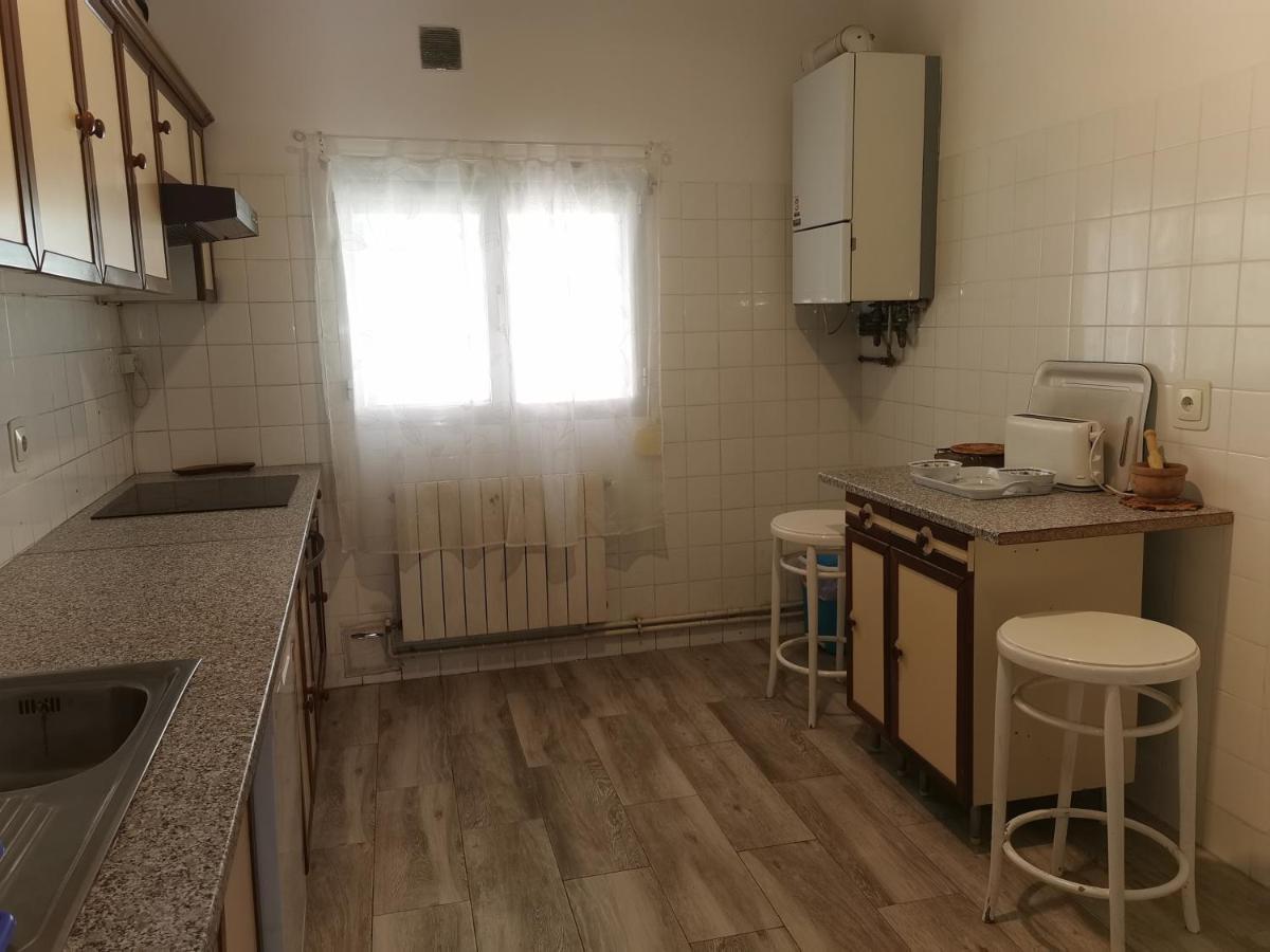 Villa "Luna De Segovia" Leganes Luaran gambar